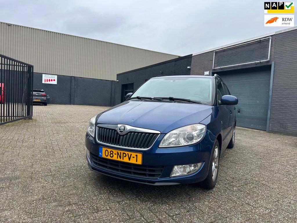 Skoda Fabia Combi 1.2 TDI Greenline Clima Cruise Navi PDC LM, Auto's, Skoda, Voorwielaandrijving, Euro 5, Zwart, 1199 cc