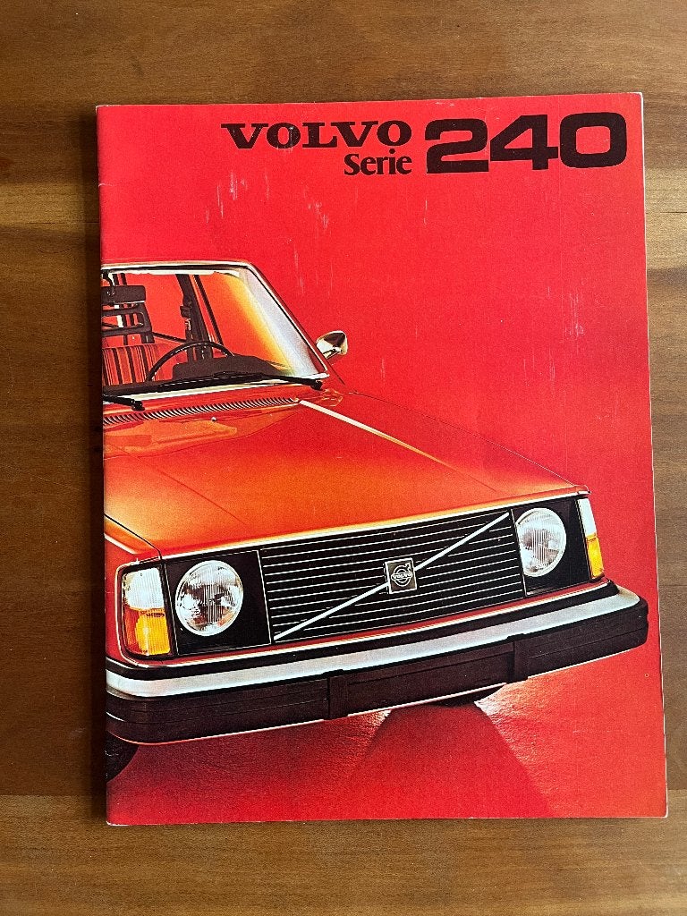 Volvo 240 1975. 23 pagina's, Ophalen of Verzenden, Gelezen, Algemeen