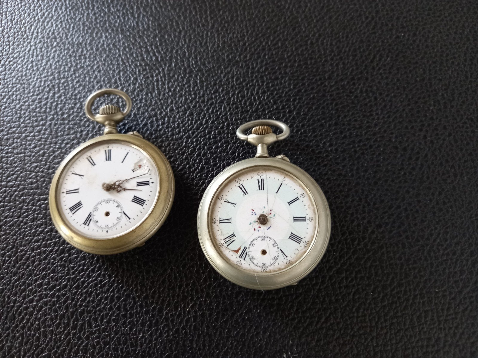 2 stuk antiek zakhorloges en 2 stuks antieke  beurstasjes, Antiek en Kunst, Ophalen of Verzenden