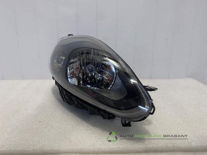 Koplamp links van een Fiat Punto Evo, Auto-onderdelen, Gebruikt, -, -, Ophalen of Verzenden