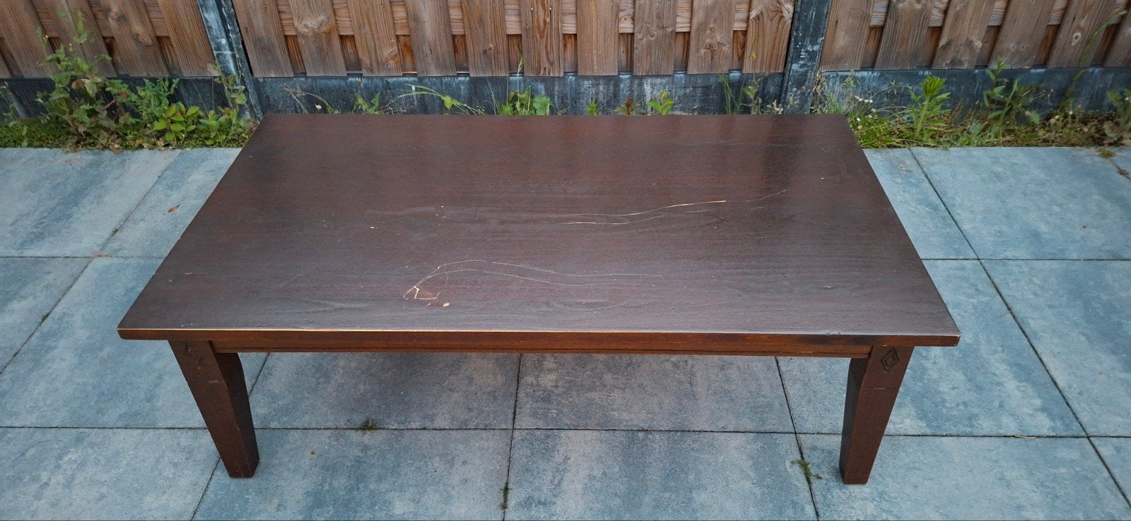 Donkerbruine houten salontafel - Gebruikt, Ophalen, Gebruikt, 100 tot 150 cm, Klassiek