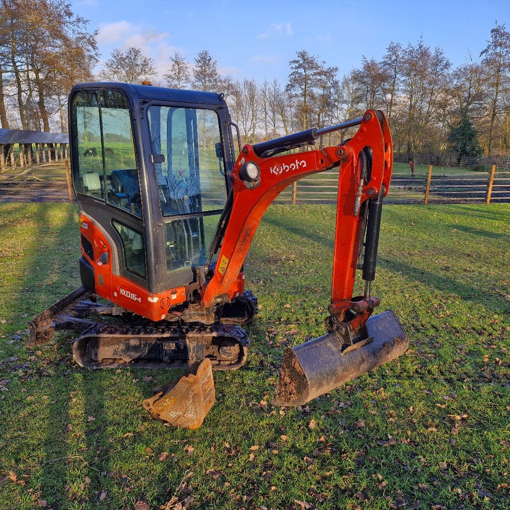 Minigraver, machine transporter, kipper aanhangwagen te huur