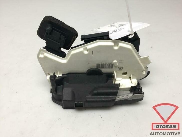 vw golf 6 polo deurslot slotmechaniek rechts voor 5k1837016e, Gebruikt, Volkswagen, Volkswagen AG, Vw@volkswagen.de