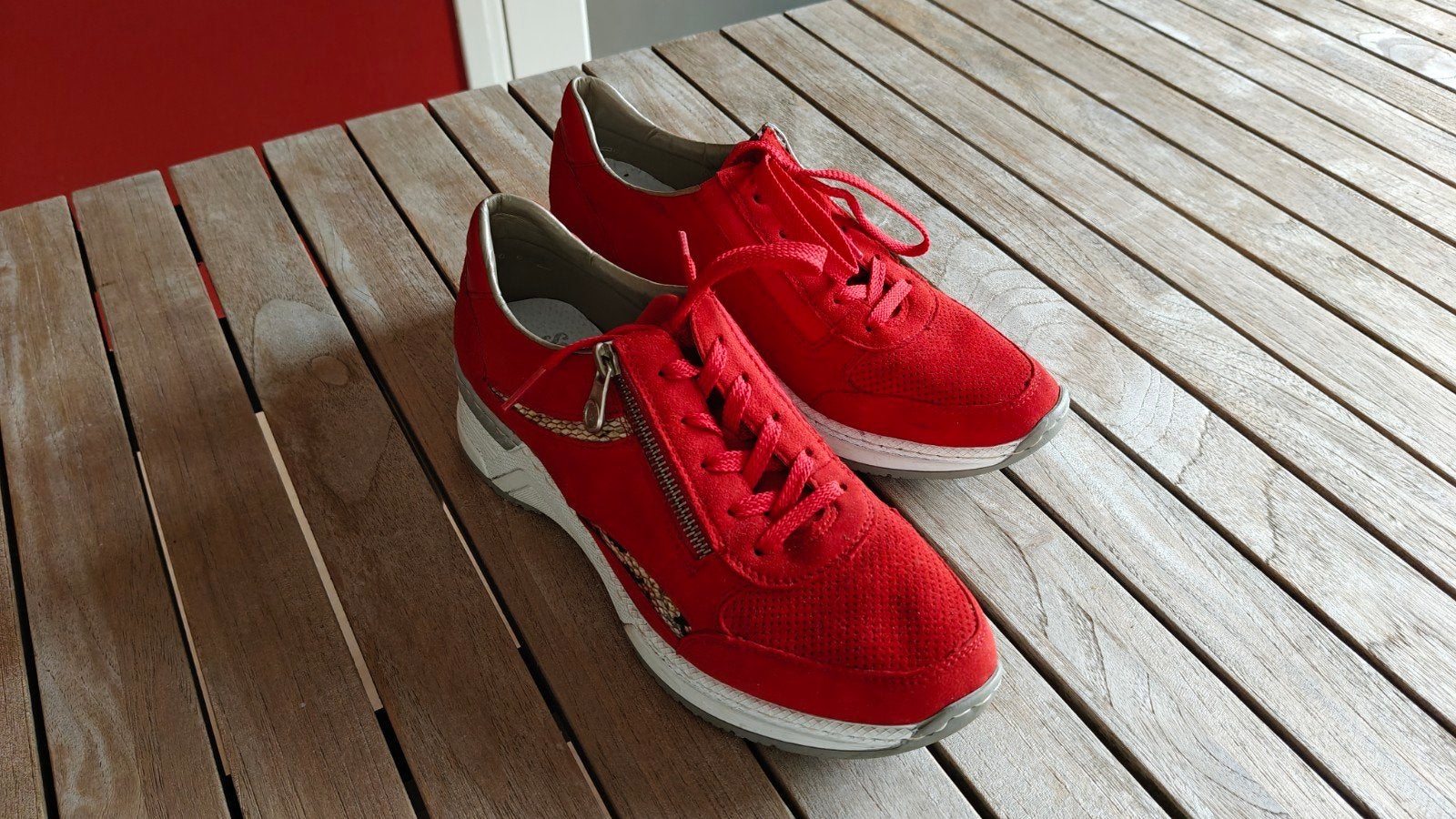 Rieker rode sneakers maat 40 - zgan, Ophalen of Verzenden, Rood, Rieker, Sneakers of Gympen