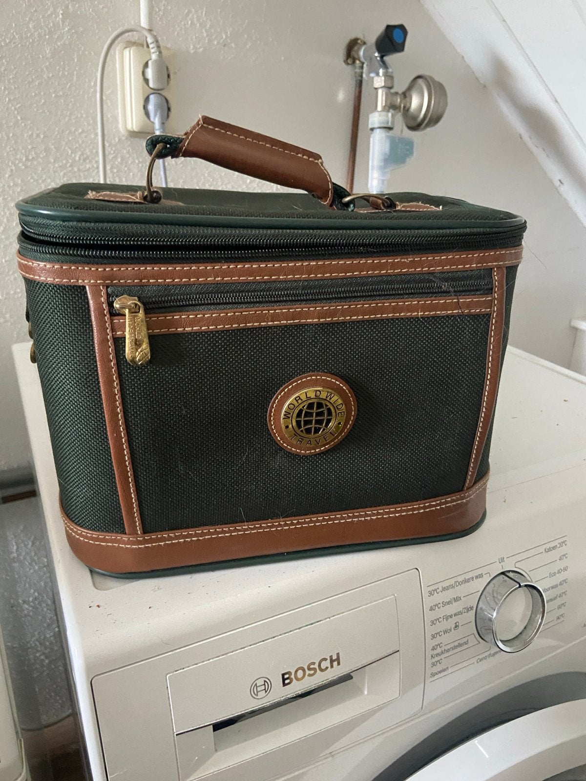 Vintage World Wide Travel Koffer - Donkergroen, Ophalen, Gebruikt, Softcase, Met spiegeltje(s)