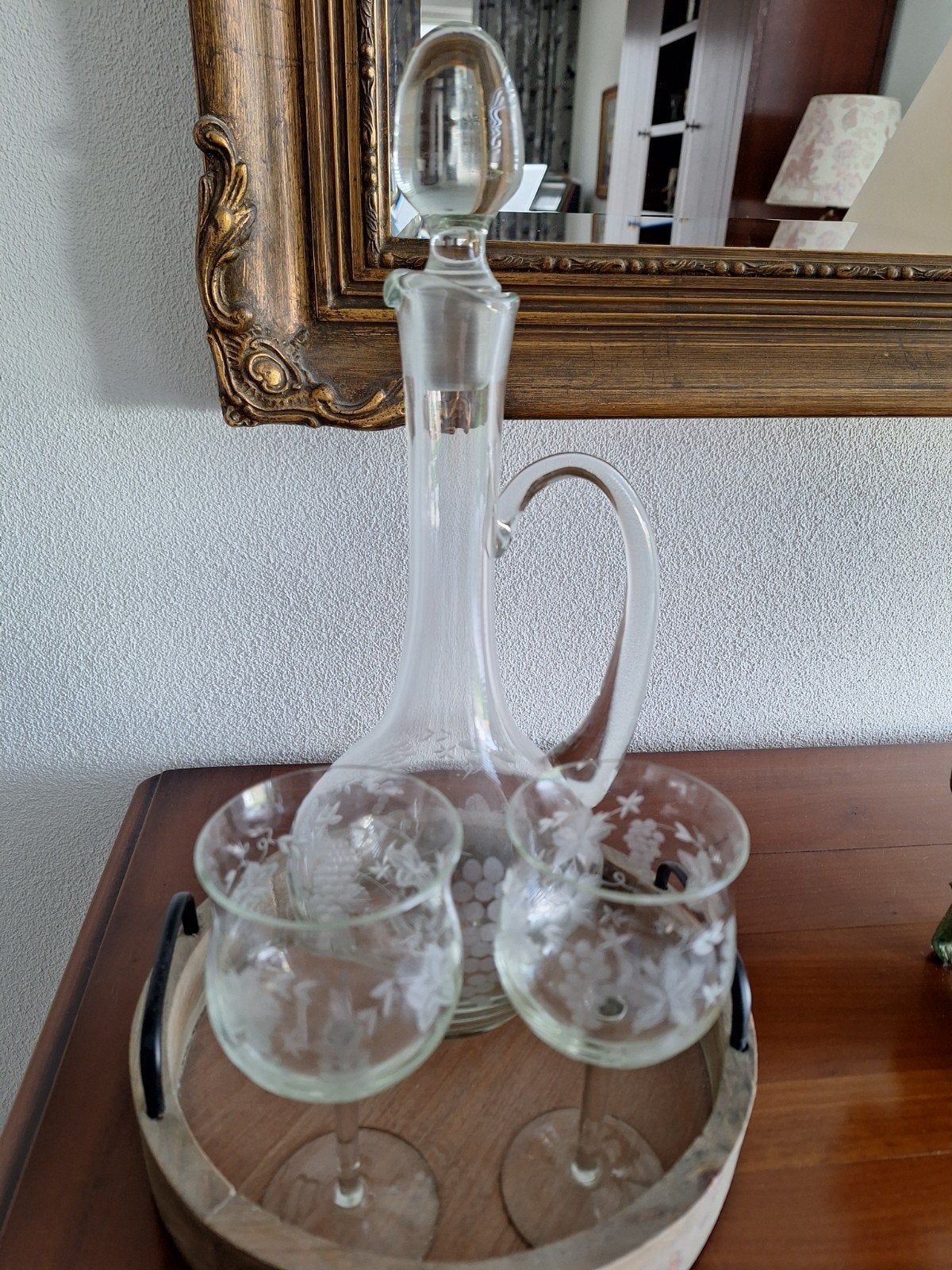 2 glazen 1 karaft zeer oud helemaal gaaf, Huis en Inrichting, Woonaccessoires | Etagères, Ophalen of Verzenden