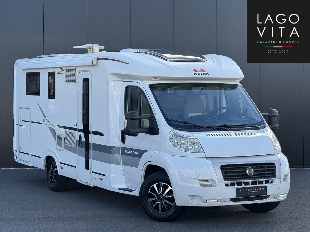 Adria Coral 690 SC | Queensbed | Alde verwarming | Luxe |, Caravans en Kamperen, Campers, Fiat, Bedrijf, Luifel, Half-integraal