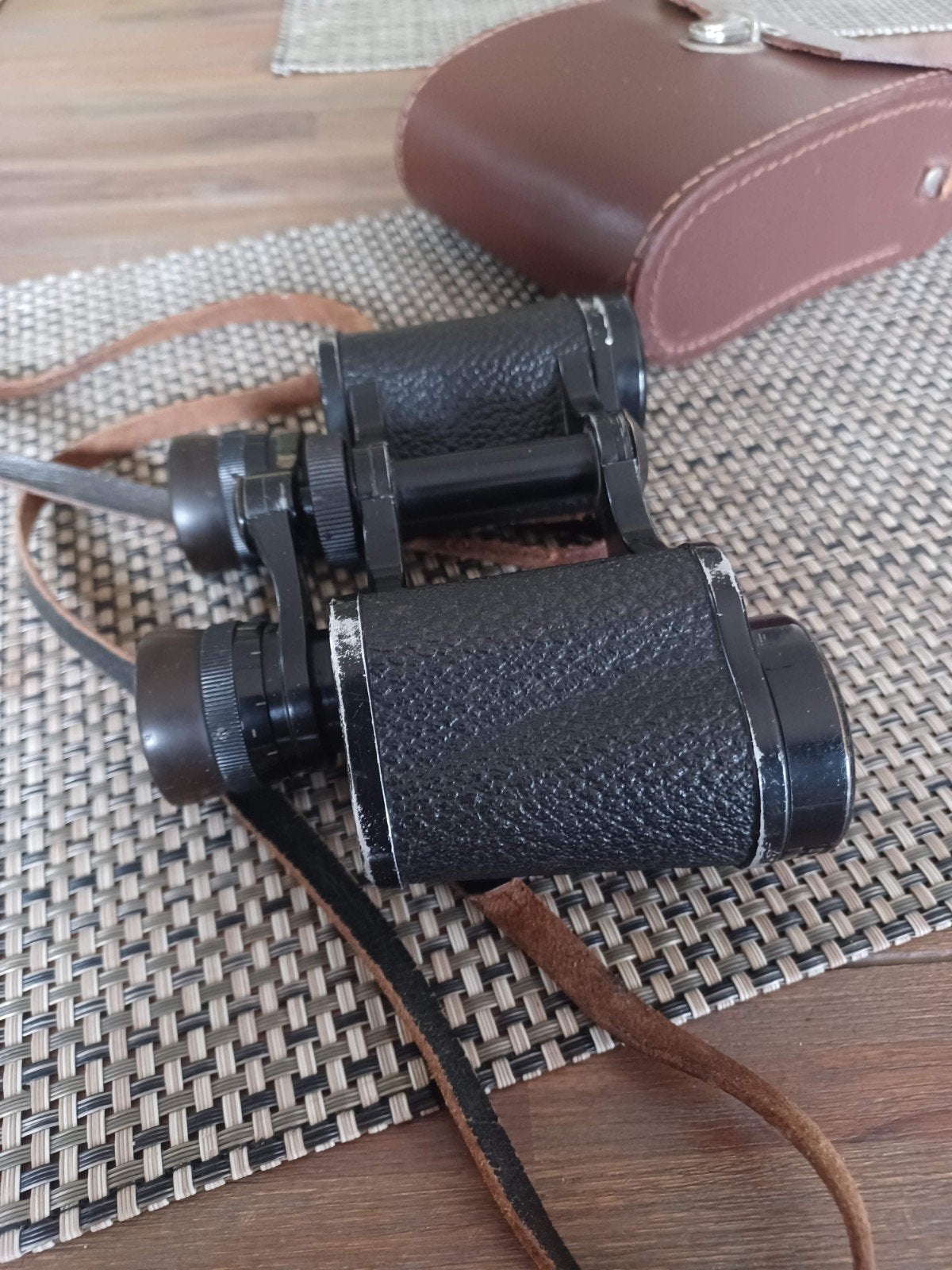 Carl Zeiss Jena Silvarem 6x30 Verrekijker met Leren Tas, Audio, Tv en Foto, Gebruikt, Minder dan 8x, Met hoes of tas, Porro (met knik)