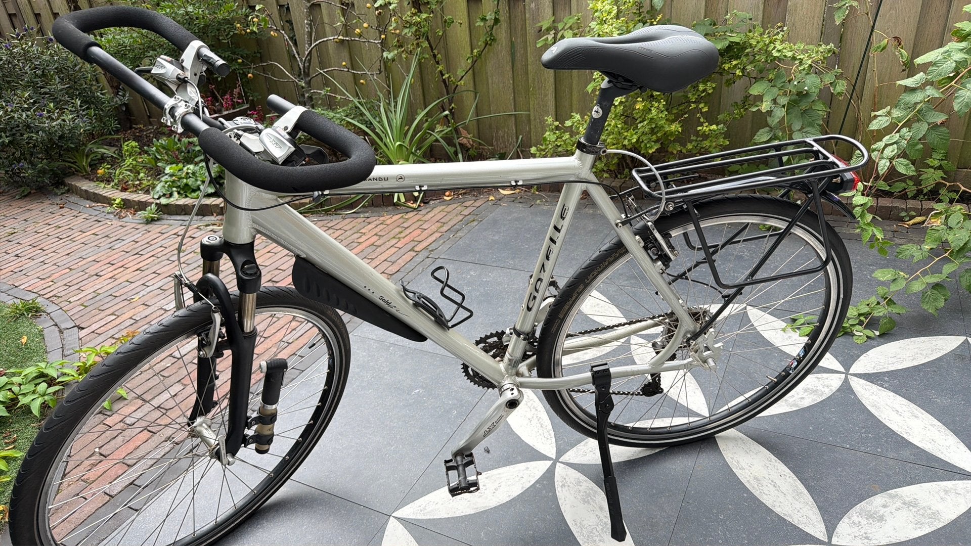 Gazelle Kathmandu 57– Stevige kwaliteitsfiets met Shimano XT, Ophalen, 28 inch, Gebruikt, Vering