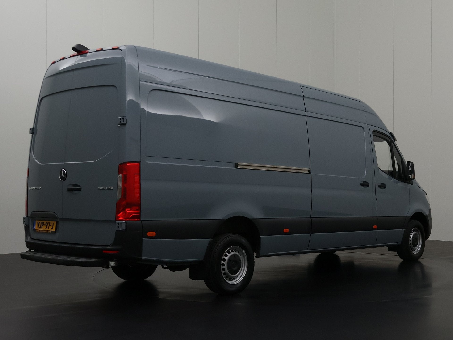 Mercedes-Benz Sprinter 319CDI 3.0V6 Automaat L3H2 | Camera |, Auto's, Automaat, Dealer onderhouden, Gebruikt, 190 pk