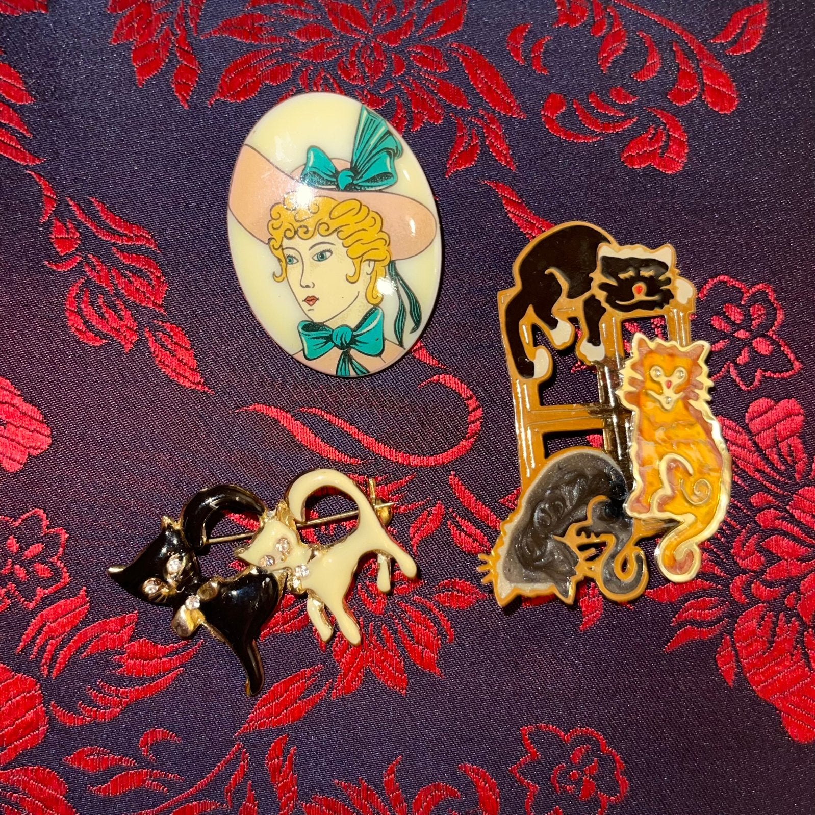 Vintage unieke broches katten & vrouw, Overige materialen, 4 tot 7 cm, Ophalen of Verzenden, Zo goed als nieuw