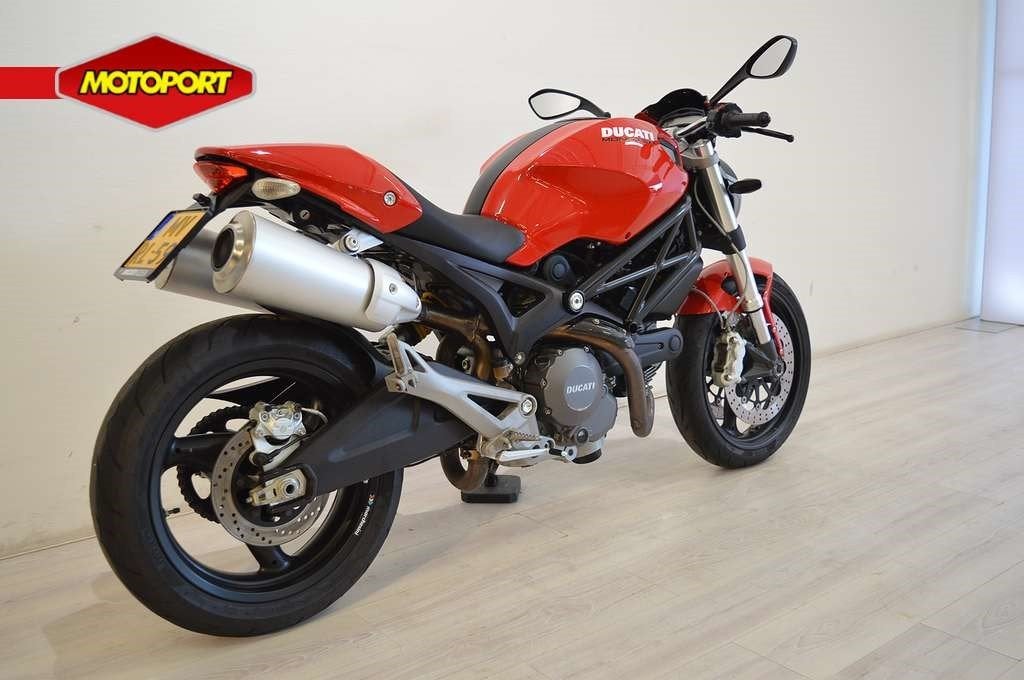 Ducati MONSTER 696 + (bj 2009), Motoren, Motoren | Ducati, Bedrijf, Distributeur@ducati.fr, DUCATI WEST EUROPE SAS, 390, rue d' Estienne d'Orves
92701  COLOMBES CEDEX, FR