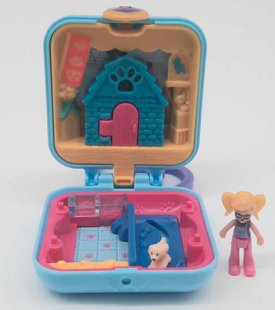 Polly Pocket mini Puppy huis compleet 2019 Mattel, Verzamelen, Ophalen of Verzenden, Zo goed als nieuw