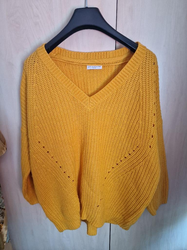 Trui Jacqueline de Yong, Maat 38/40 (M), Geel, Ophalen of Verzenden, Zo goed als nieuw