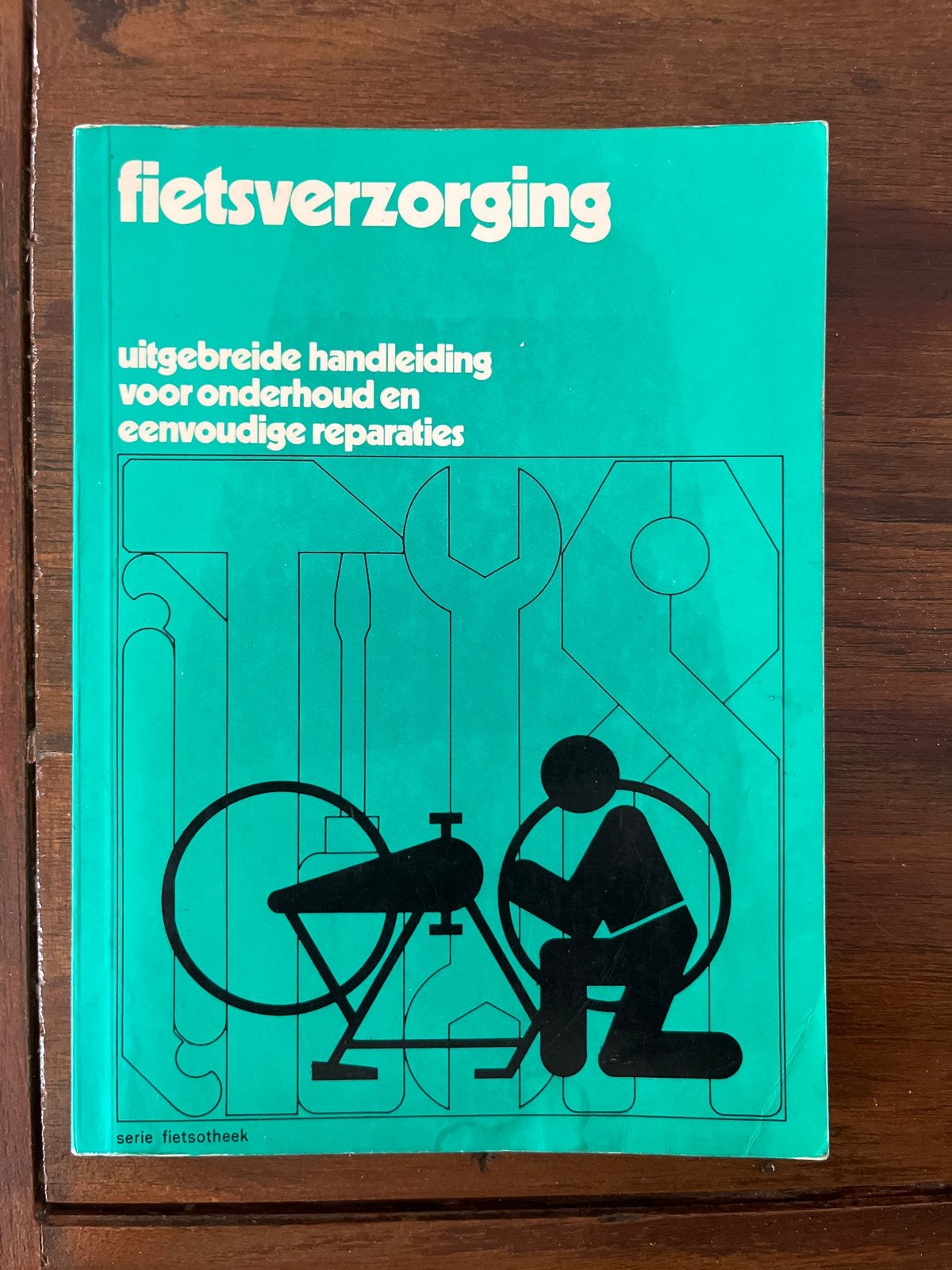 Fietsverzorging: Onderhoud en Reparatie Handleiding, Boeken, Ophalen of Verzenden, Gelezen, Overige onderwerpen