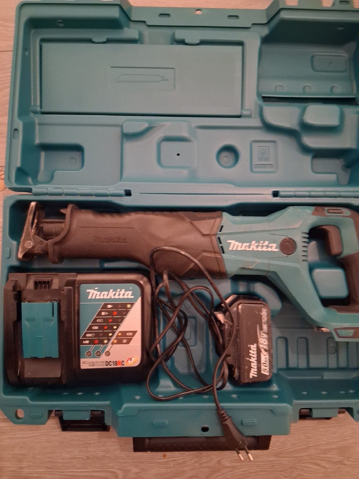 makita djr186 recipro, Ophalen, Zo goed als nieuw, Makita, Minder dan 600 watt
