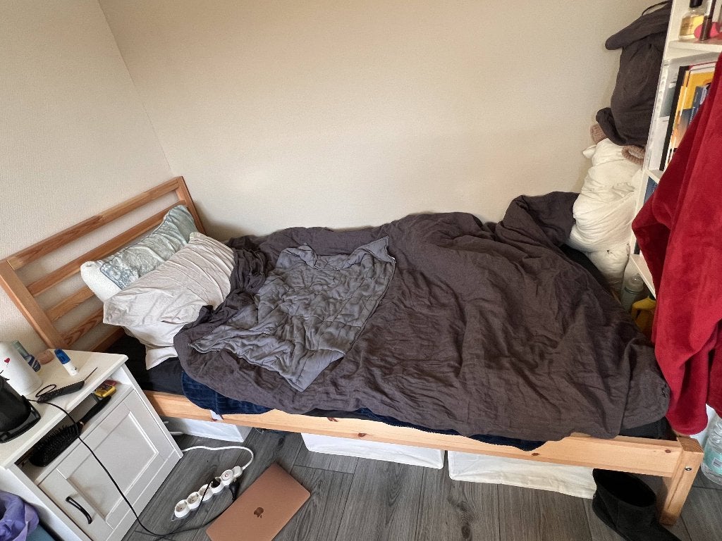 Ikea Bed Frame/ Ikea bed, Ophalen, 90 cm, Eenpersoons, Bruin