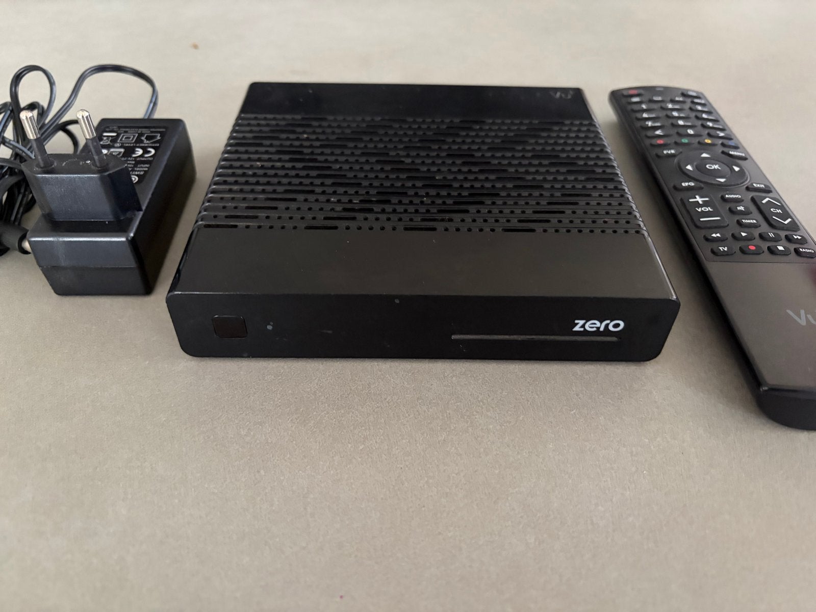 Vu Zero Receiver met OpenPLi 9.2, Audio, Tv en Foto, Decoders en Harddiskrecorders, Ophalen of Verzenden, Gebruikt, Decoder