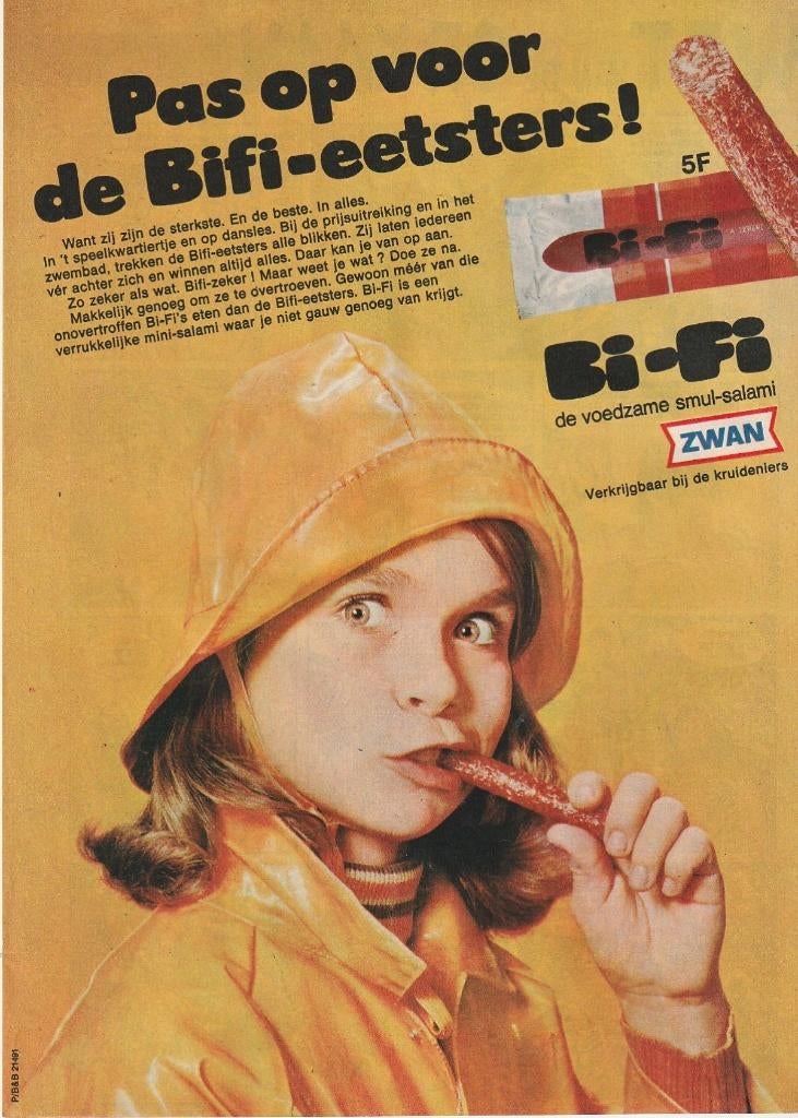 Retro reclame 1970 Bi-Fi worstjes meisje regenhoedje, Verzenden, Overige typen