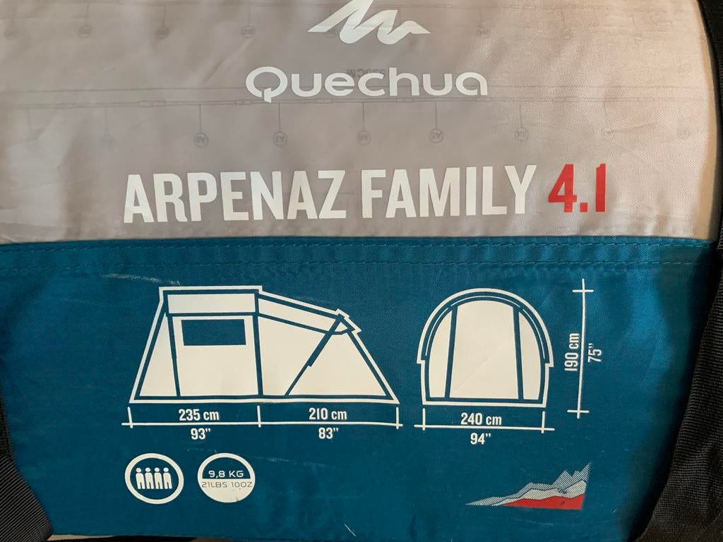 Quechua tent arpenaz family 4.1 incl toebehoren, Caravans en Kamperen, Tenten, Ophalen, Zo goed als nieuw, Tot en met 4