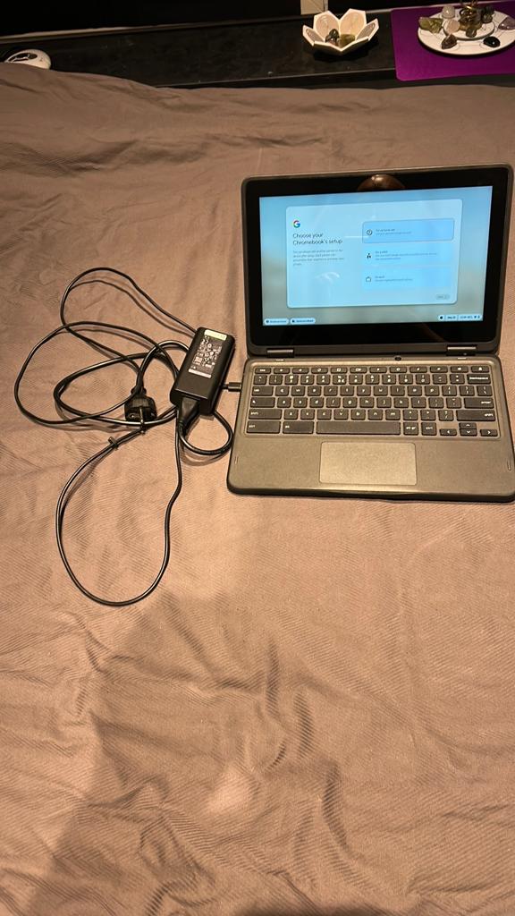 Dell Chromebook 3110 2-in-1 met adapter, Ophalen of Verzenden, 32 GB of minder, 11 inch, 4 GB of minder