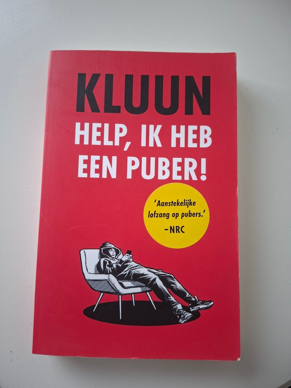 Kluun - Help, ik heb een puber! Boek over opvoeding, Ophalen of Verzenden, Zo goed als nieuw, Opvoeding vanaf 10 jaar, Kluun