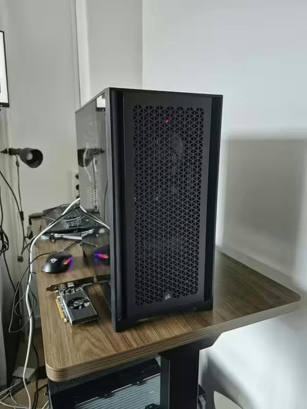 Gaming PC // RX 7900 XTX & AMD Ryzen 7 9800X3D //, AMD Ryzen 7 9800X3D, 32 GB, Zelf gebouwde pc, Ophalen of Verzenden