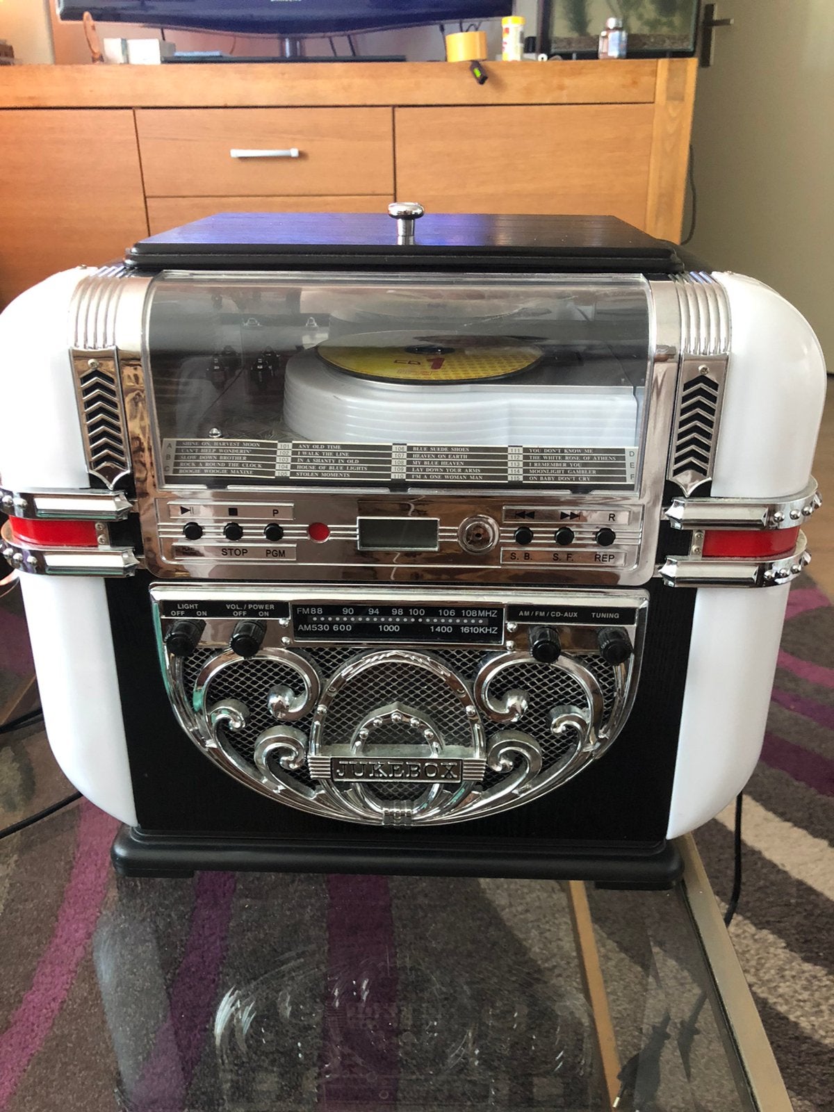 Jukebox, Verzamelen, Automaten | Jukeboxen, Ophalen of Verzenden, Zo goed als nieuw, 1970 tot heden, Overige merken