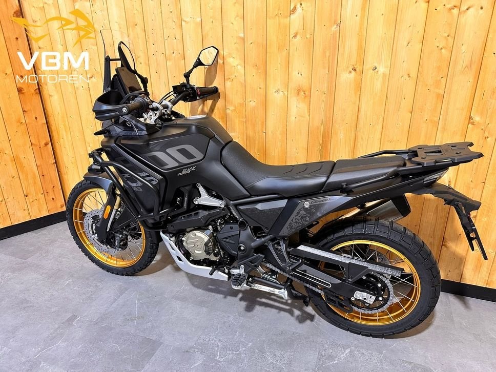Voge DS 800 X Rally DS800X DS-800 Leverbaar uit voorraad!, Motoren, 2 cilinders, Motorrijbewijs A, Bedrijf, Onbekend