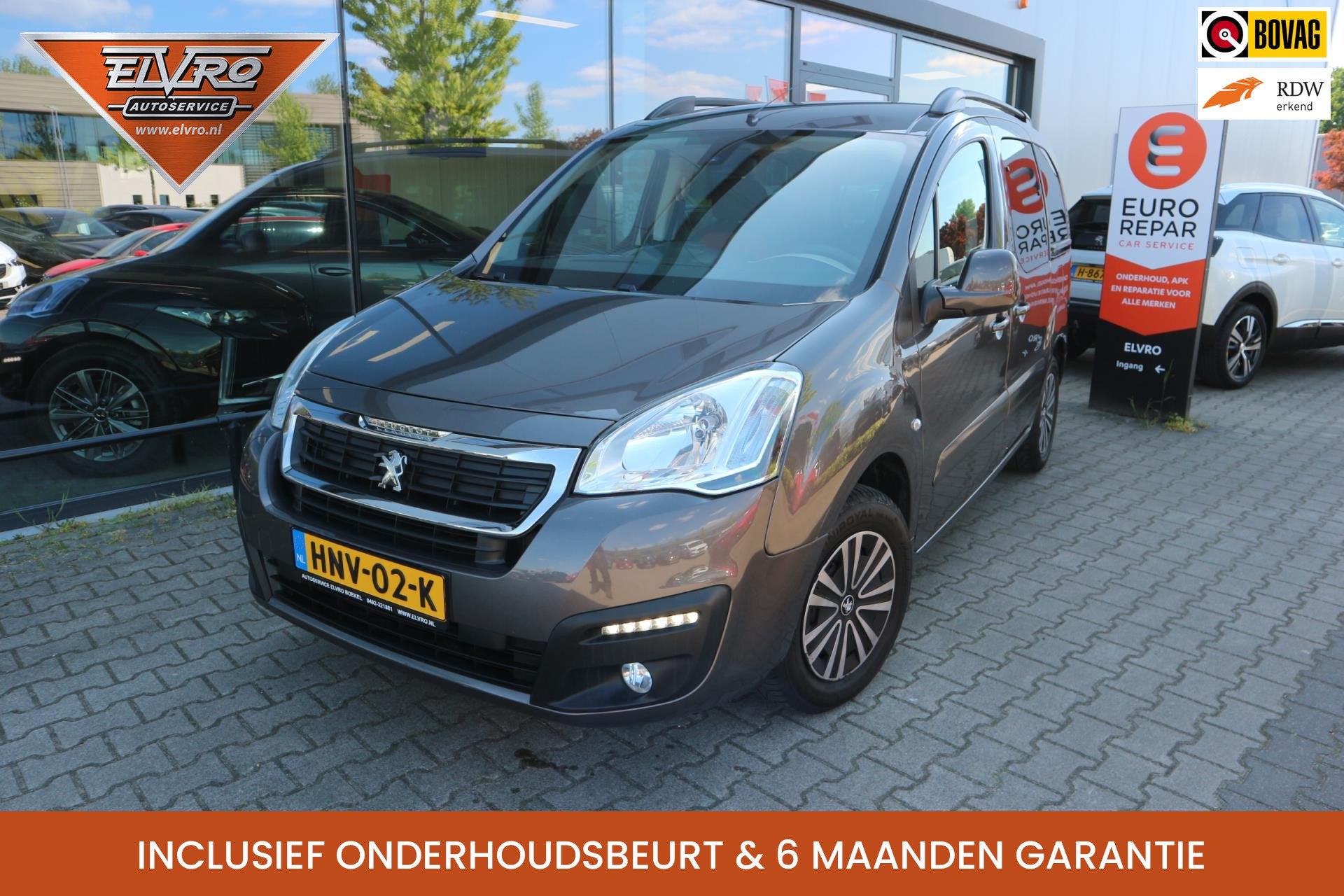 Peugeot Partner Tepee 1.2 PureTech Active AIRCO CRUISE LED R, Stof, Gebruikt, 1199 cc, Met garantie (alle)