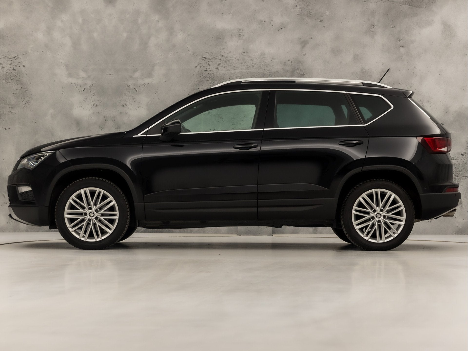 SEAT Ateca 1.4 TSI Xcellence 4DRIVE 150Pk Automaat (PANORAMA, Auto's, Automaat, 12 maanden, Gebruikt, 4 cilinders