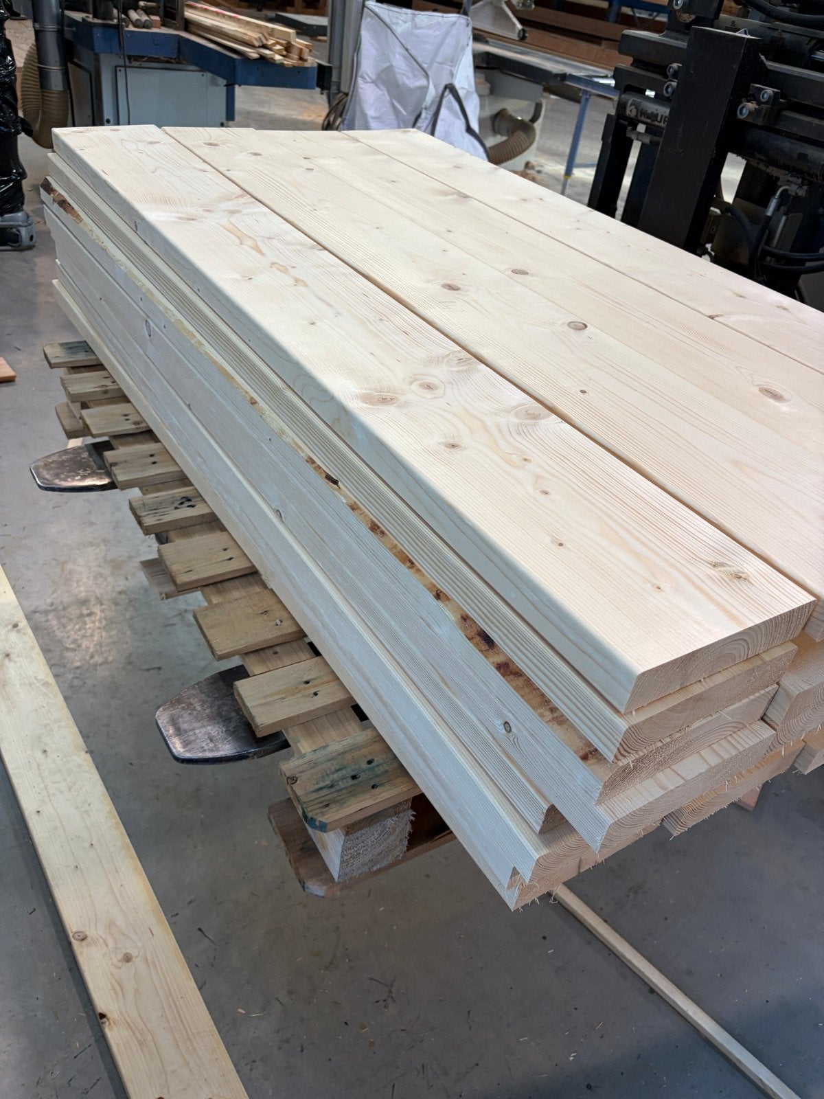 Vuren planken 38x18,4 mm - 40 stuks van 140 cm lang, Doe-het-zelf en Verbouw, 25 tot 50 mm, Nieuw, Ophalen of Verzenden, Plank