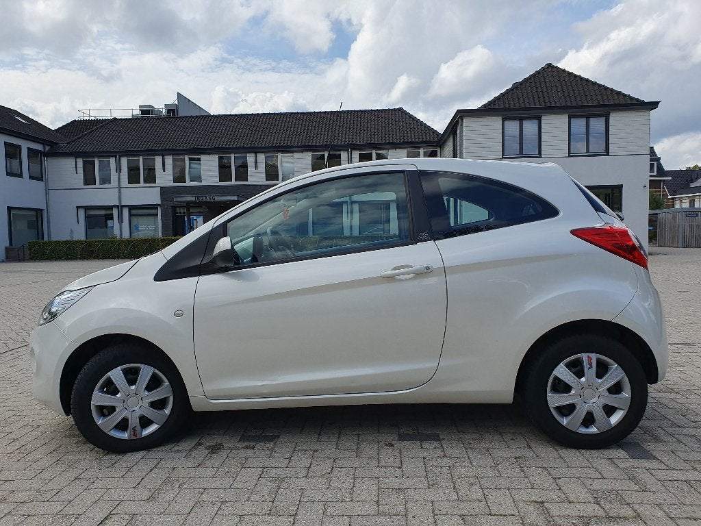 Foto 6 van Ford Ka 1.2 51KW 2009 Wit