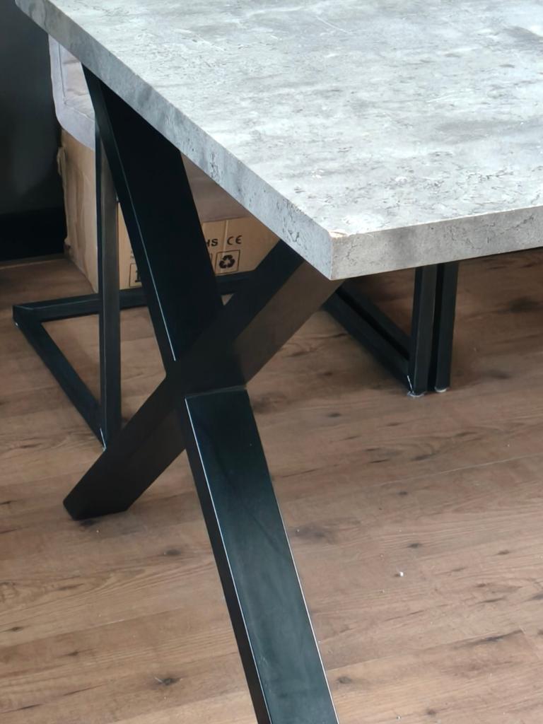 Nog prima eettafel met lichte beschadiging zie foto, Huis en Inrichting, Tafels | Eettafels, Ophalen, Gebruikt, Rechthoekig, 50 tot 100 cm