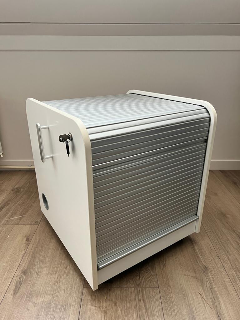 Kastje met rolluik onder bureau, Ophalen, Zo goed als nieuw, Minder dan 70 cm, Minder dan 70 cm