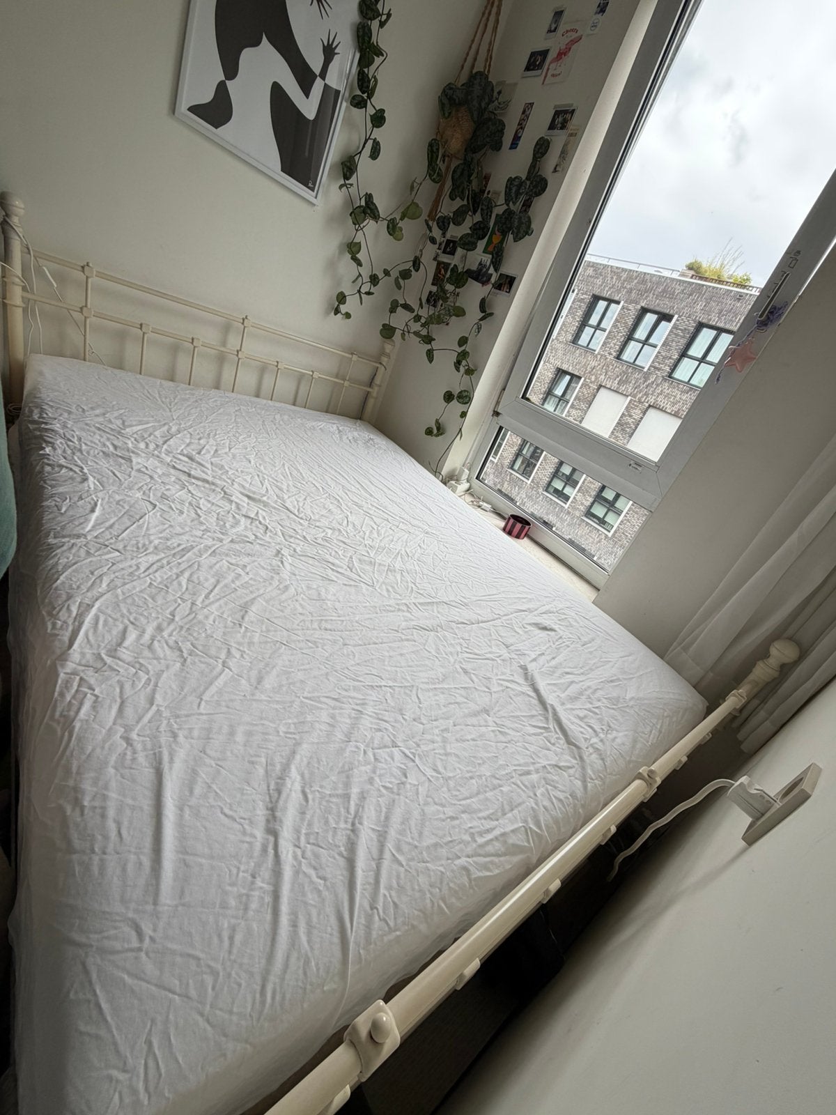 Metalen bed wit 140x200, Huis en Inrichting, Slaapkamer | Bedden, Ophalen, Wit, Tweepersoons, 140 cm