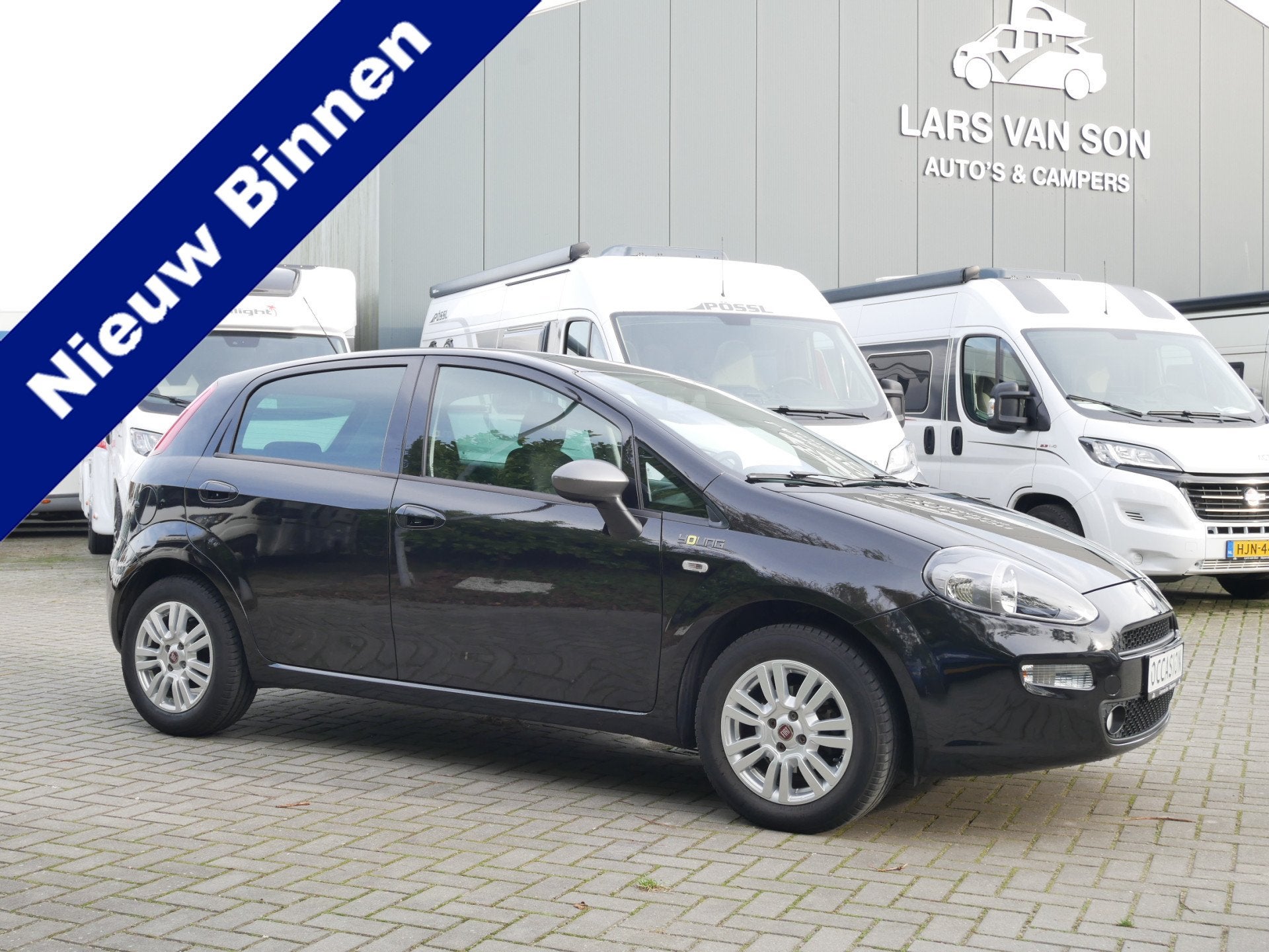 Fiat Punto Evo 1.2 Young, Airco, Trekhaak (bj 2016), Auto's, Fiat, Voorwielaandrijving, Stof, Gebruikt, 4 cilinders