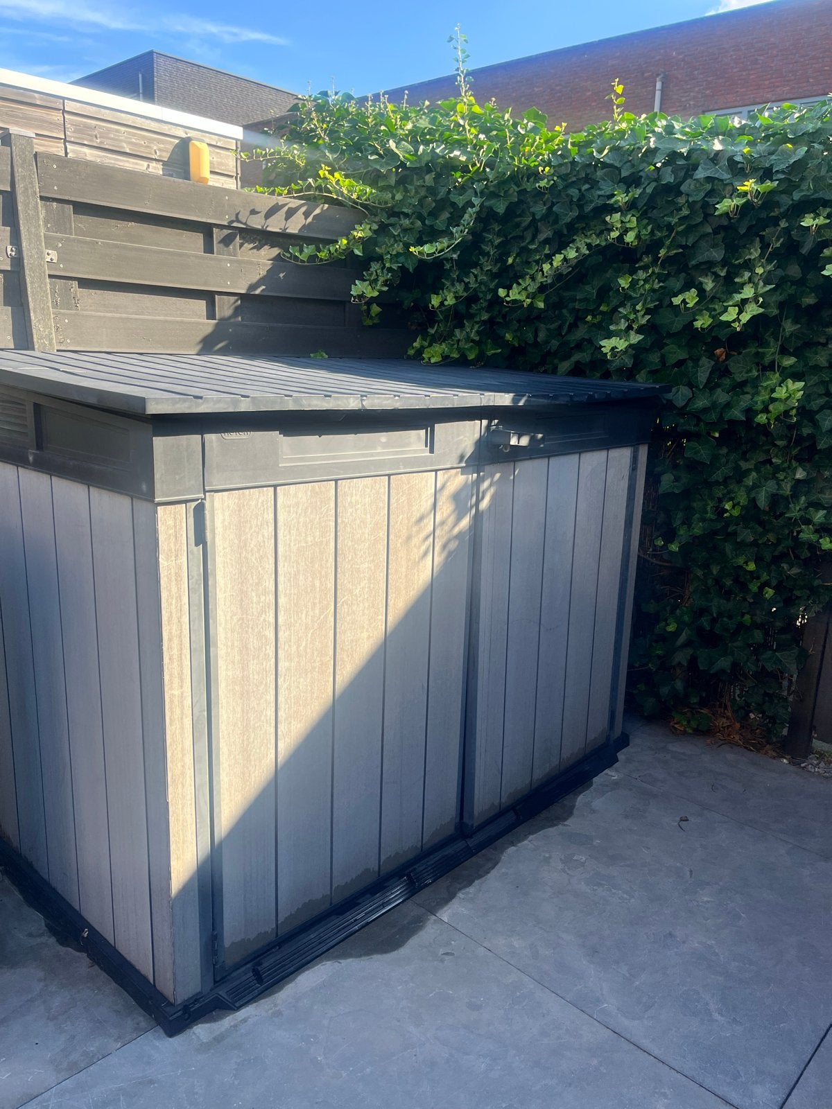 containerberging voor 3 containers, Tuin en Terras, Ophalen, Zo goed als nieuw, Kunststof, Containerberging