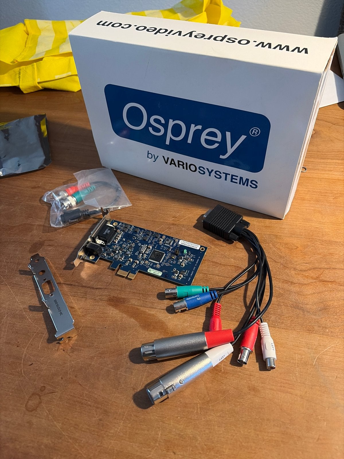 Osprey 260e Video Capture Kaart met Kabels, Ophalen of Verzenden, Zo goed als nieuw, Video