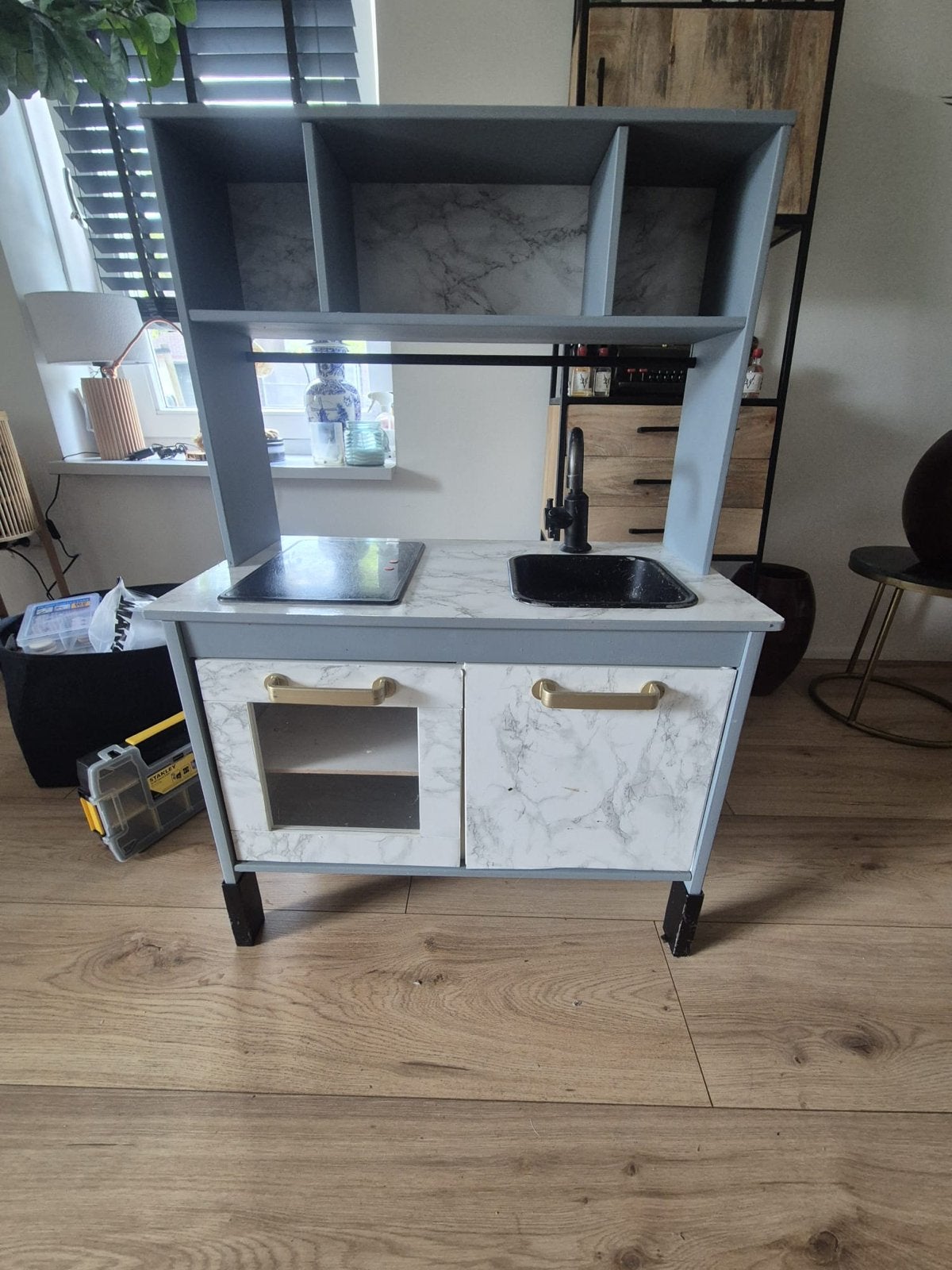 Houten speelkeuken met marmerlook en gouden details, Ophalen, Gebruikt, Knutselen