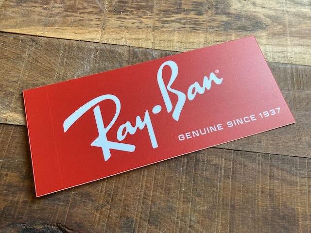 RAY BAN   reclamebord kunststof  36x15  cm, Verzamelen, Ophalen of Verzenden, Zo goed als nieuw, Reclamebord