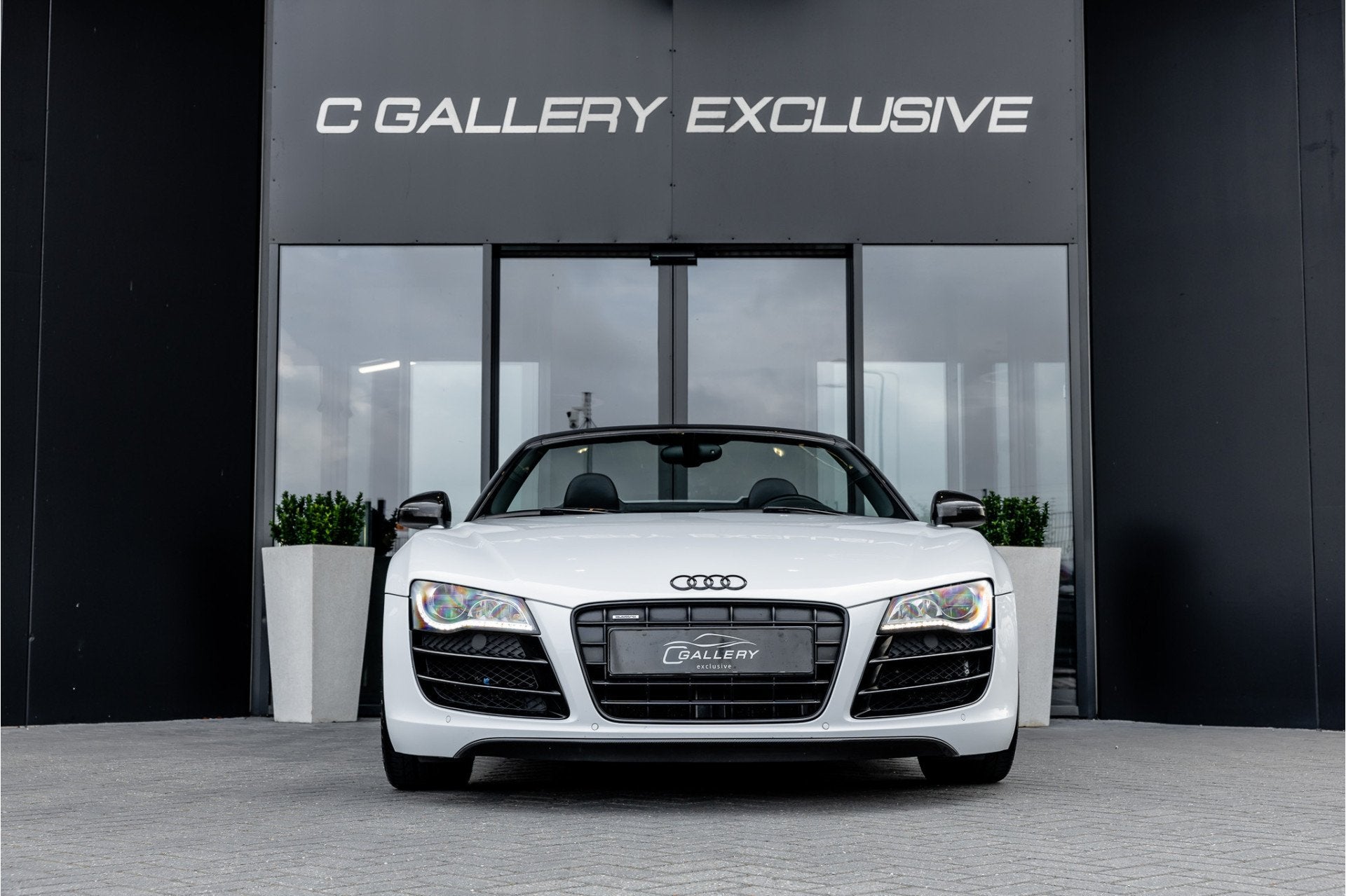 Audi R8 Spyder 5.2 V10 FSI - Akrapovic | Keramisch | B&O | C, Automaat, Euro 5, Gebruikt, Zwart
