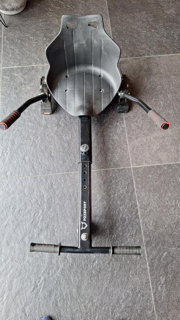 Hoverboard zitje/kart, in goede staat en met nieuwe riempjes, Ophalen, Zo goed als nieuw, Foxsport