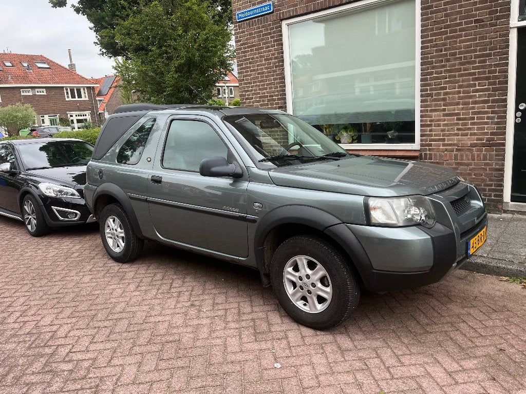 Freelander 1 Td4 (BMW) | Airco | NIEUWE APK| €27,- Belasting, Auto's, Voorwielaandrijving, Stof, Zwart, 4 cilinders