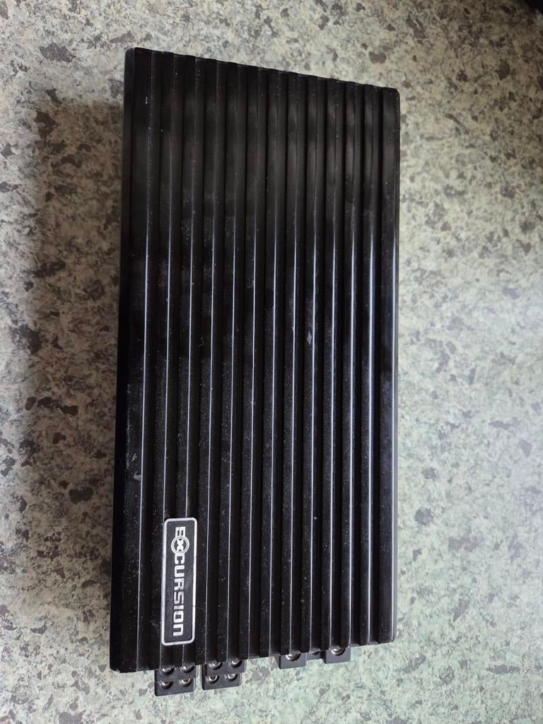 Excursion HXA6S Mini Car Amp 4-kanaals versterker, Ophalen, Gebruikt