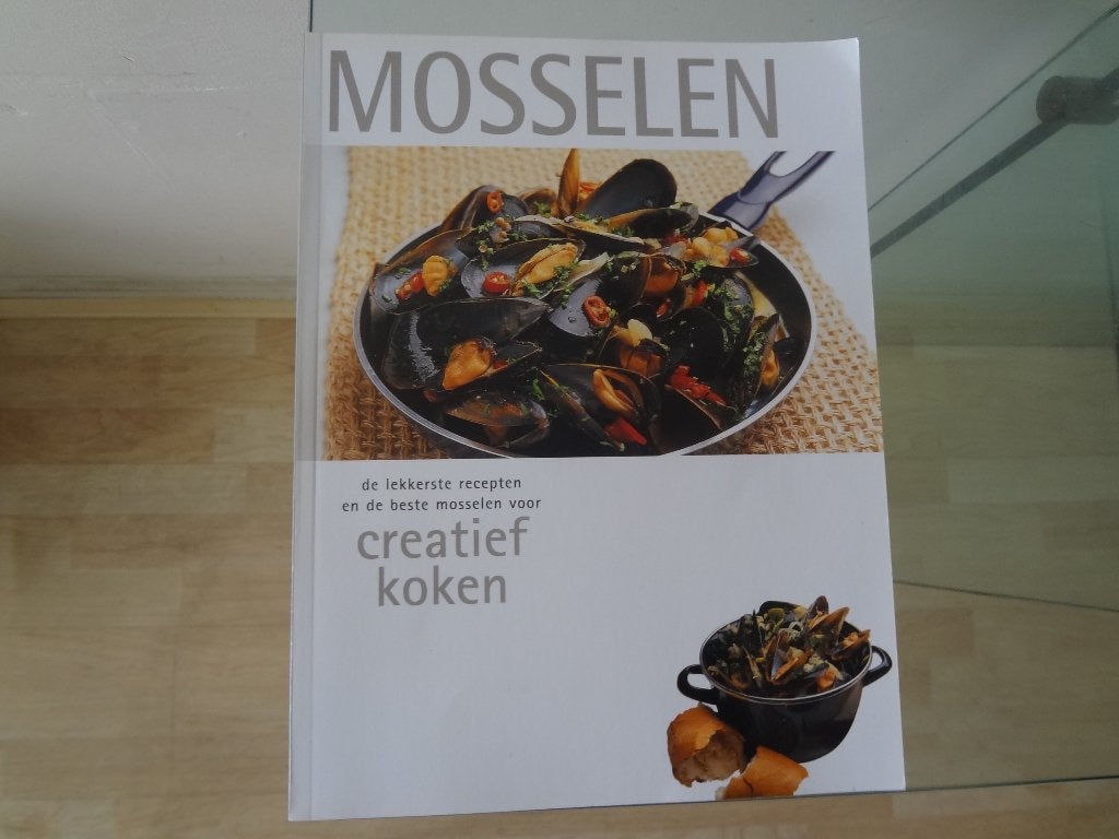 Mosselen Creatief koken, Nieuw, Ophalen of Verzenden, Voorgerechten en Soepen, Nederland en België