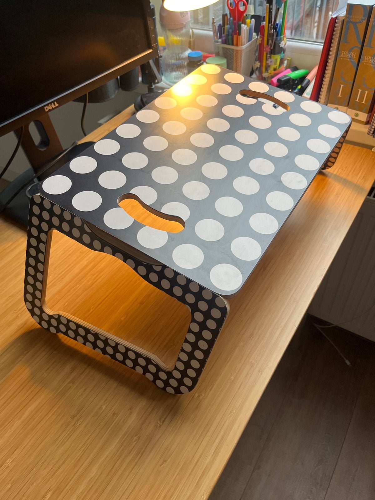 Handige Bedtafel / Laptoptafel met Stippen Design, Ophalen, Minder dan 45 cm, Gebruikt, 55 tot 75 cm