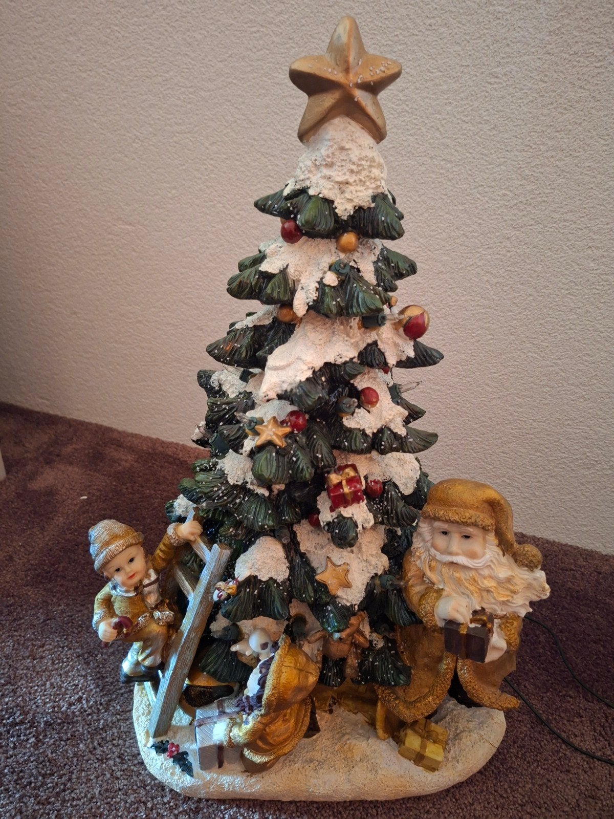 beetje vroeg maar hele mooie kerstboom met verlichting, Diversen, Kerst, Ophalen of Verzenden, Zo goed als nieuw
