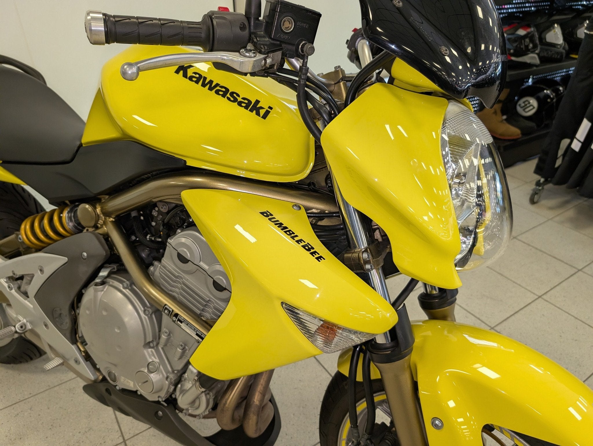 Kawasaki ER-6N (bj 2005), Info@kawasaki.nl, Jacobus Spijkerdreef 1-3
2132 PZ  Hoofddorp, NL, Kawasaki Motors Europe N.V., Naked bike