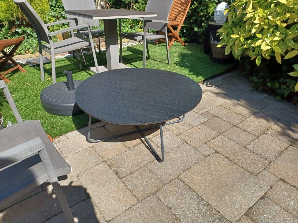 Ronde lage  tuintafel -/ bijzettafel, Tuin en Terras, Ophalen, Gebruikt, Rond, Metaal